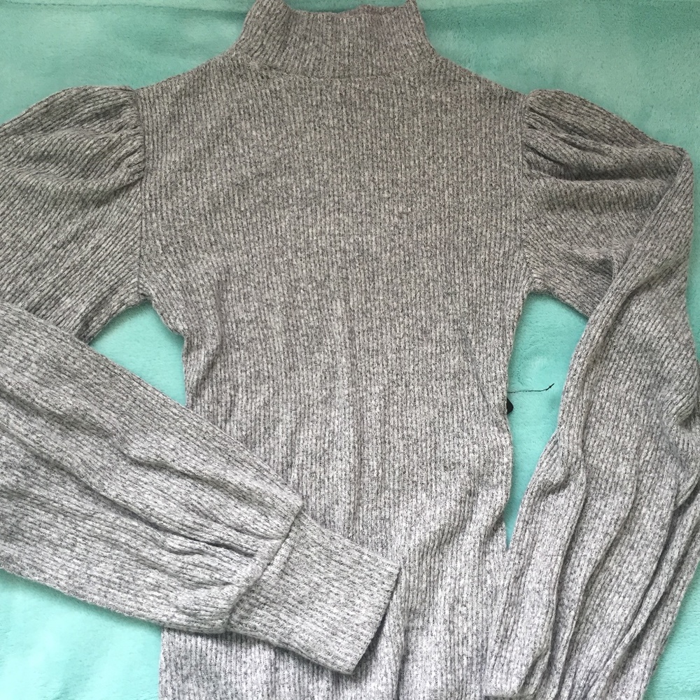 grey tn bodysuit *SOLD ON DEPOP